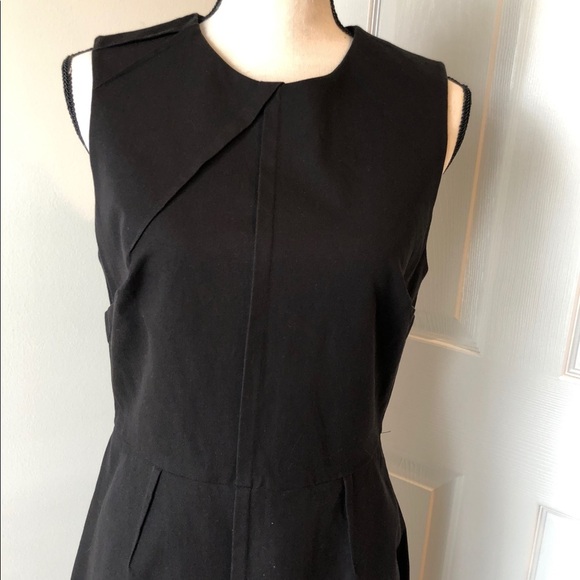 Banana Republic Dresses & Skirts - EUC Banana Republic black dress
